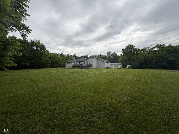 4th image of 11152 Lewis Rd