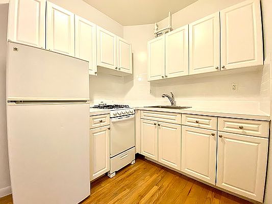 1st image of 506 E 82nd St APT 26