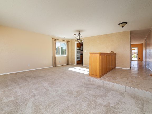 3rd image of 3803 N Monterey Ave