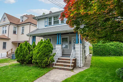 138 Harding Ave Photo 1