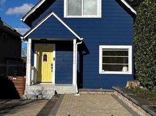 2118 N 62nd St #A, Seattle, WA 98103