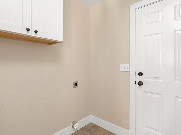 14192 W Chadford Dr — Photo 19