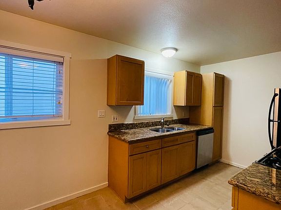 4th image of 5009 Nautilus St #1-20