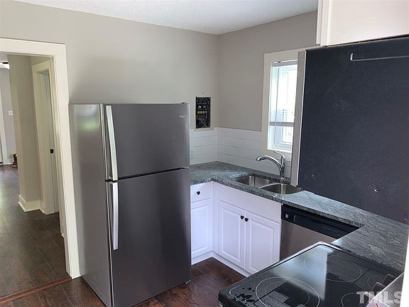 2nd image of 518 Elmira Ave