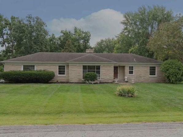 8437 Lawrence Ave #1