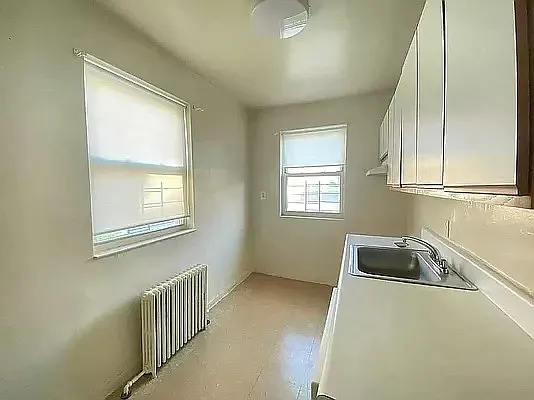 Rented by Contact Realty | media 3