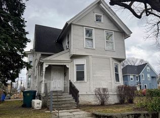 5 Lorimer St, Rochester, NY 14608