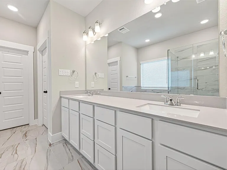 2216 Inglenook Grove Dr — Photo 20