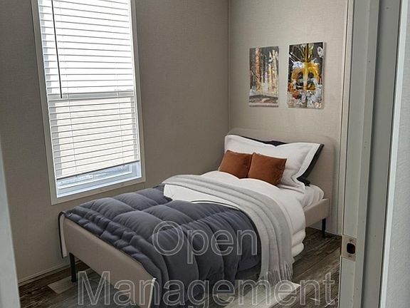 3rd image of 356 Bayhead Dr Lot 37