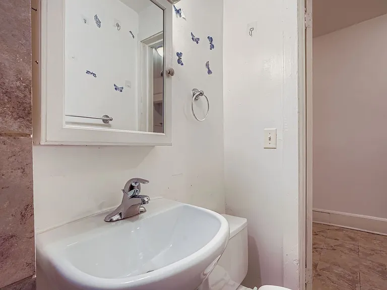 250 Marshall Ave — Photo 15