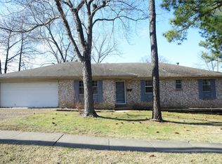 1524 Reservoir Rd, Little Rock, AR 72227