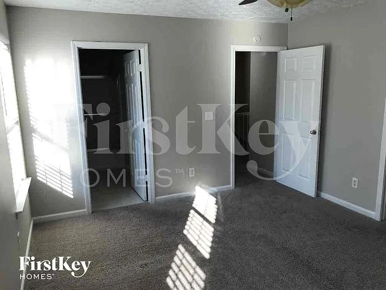 182 Prescott Ct — Photo 6