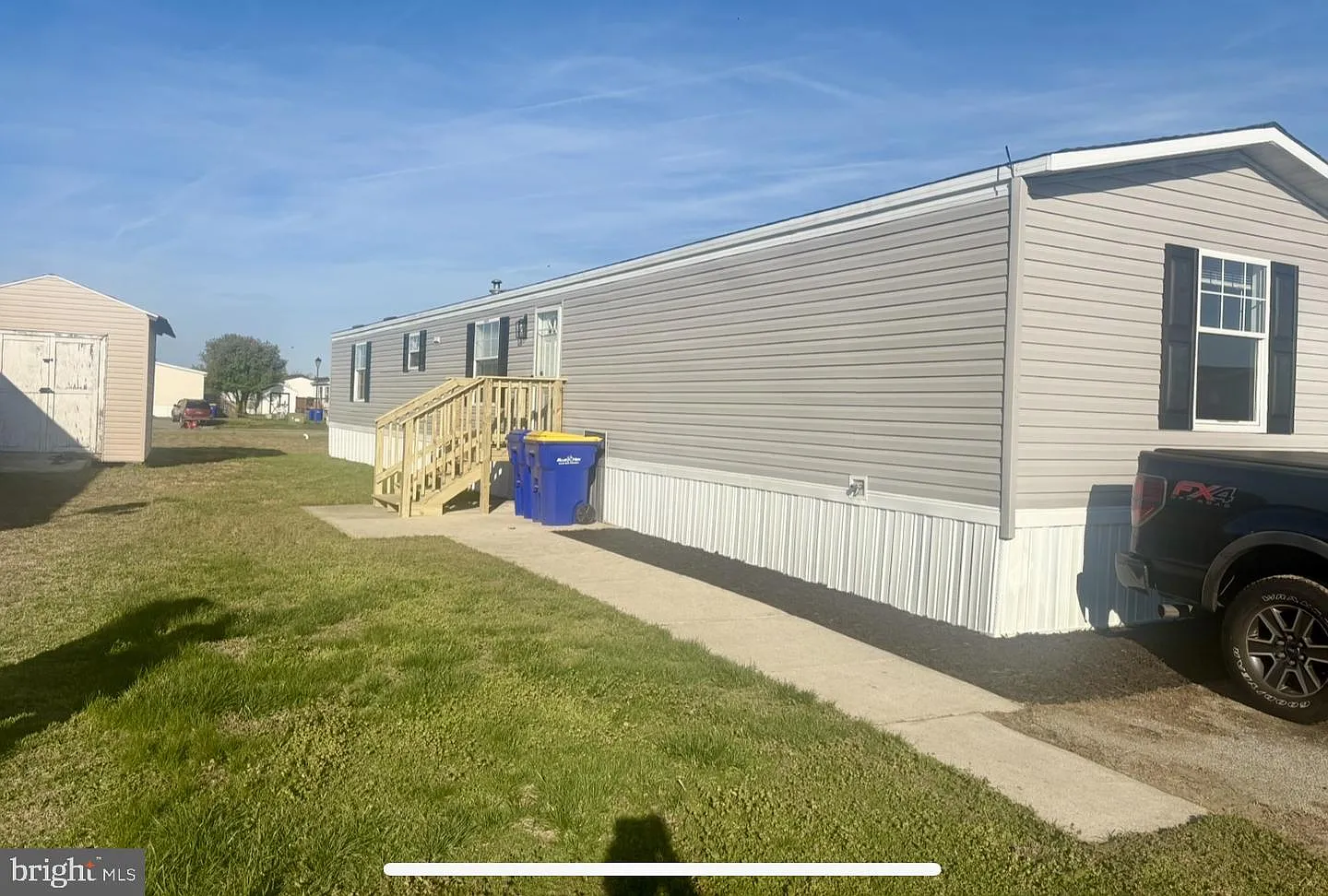 48 Loquitur Ln #123 photo 1