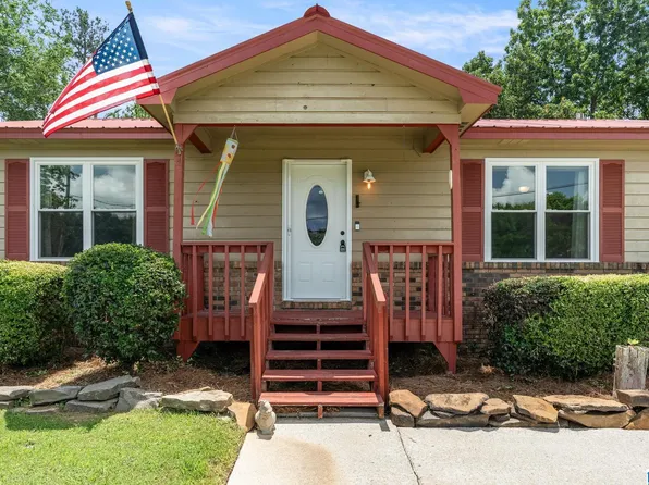 6271 Country Vale Ln, Pinson, AL 35126