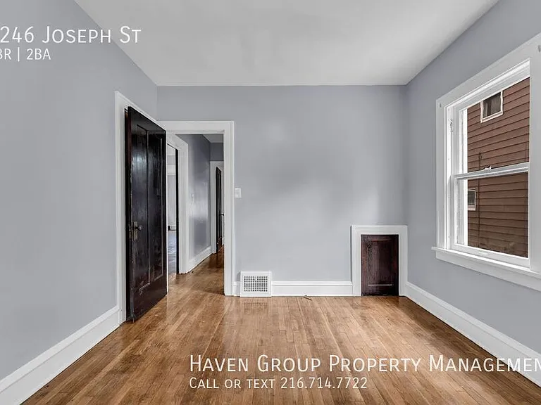 5246 Joseph St — Photo 13