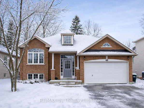 48 Rose Valley Way, Wasaga Beach, ON L9Z 3C4