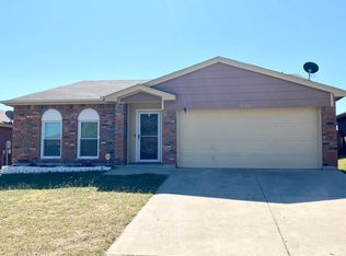 10221 Dawson Trl, Fort Worth, TX 76108