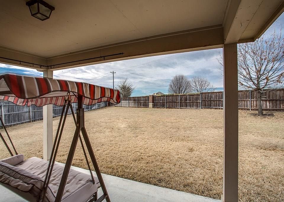 2nd image of 10640 Matador Dr