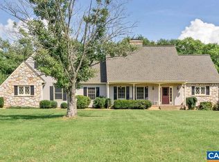 11 Langford Pl, Charlottesville, VA