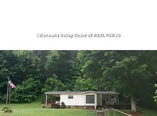 14350 Charleston Rd, Kenna, WV 25248