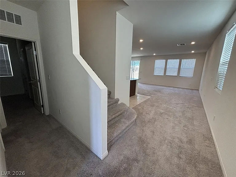 7008 Dandelion Park Ave — Photo 9