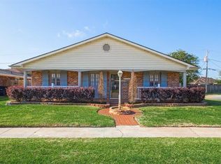 7624 Wilson St, Harahan, LA 70123