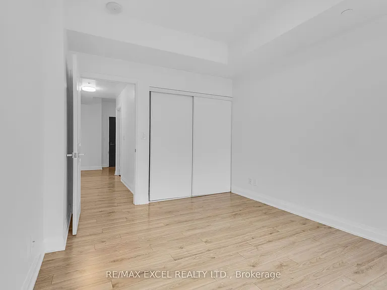 7161 Yonge St #625 — Photo 26