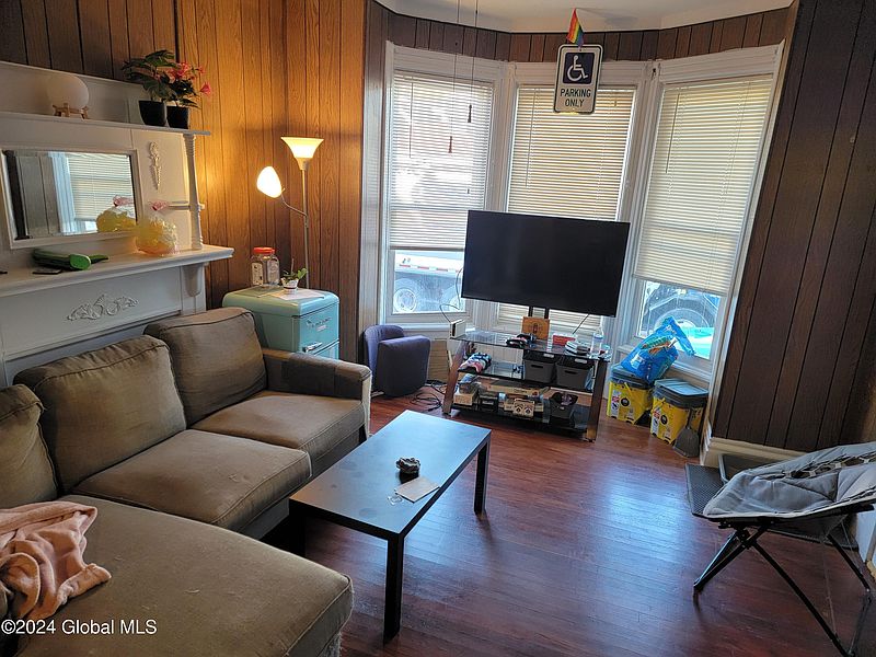 4th image of 6 14th Street