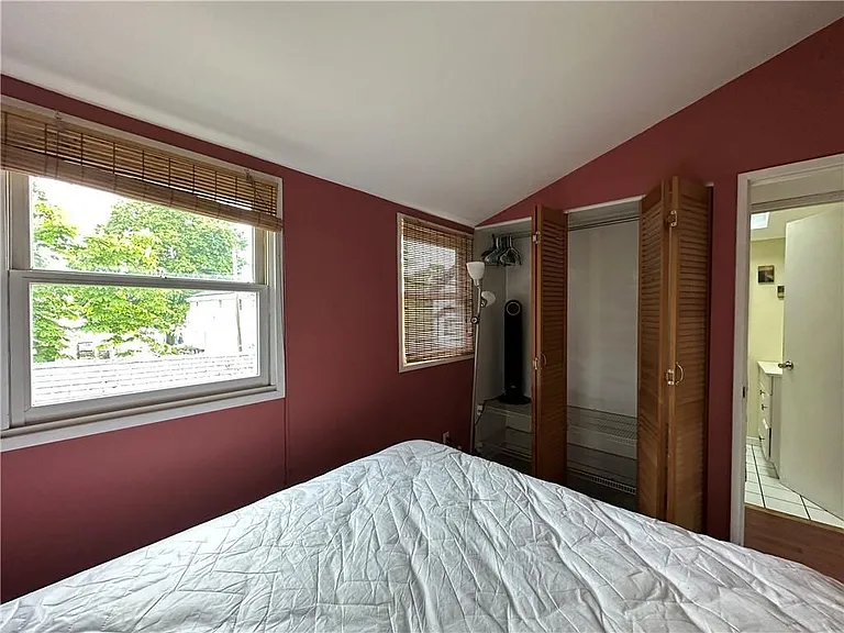 58 Beach St — Photo 22
