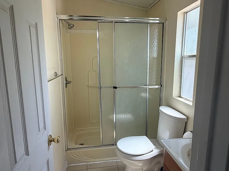 1114 Cheyenne St — Photo 3
