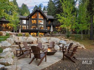 305 Blackhawk Lake Dr, McCall, ID 83638