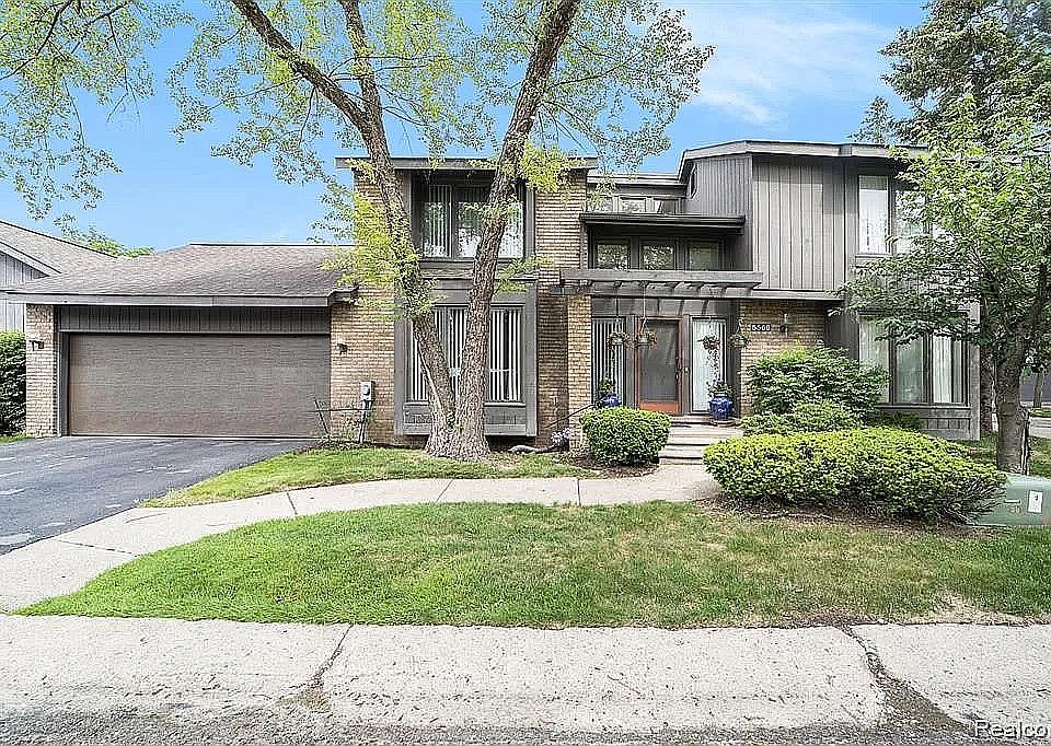 1st image of 5569 Water Way Ct #1