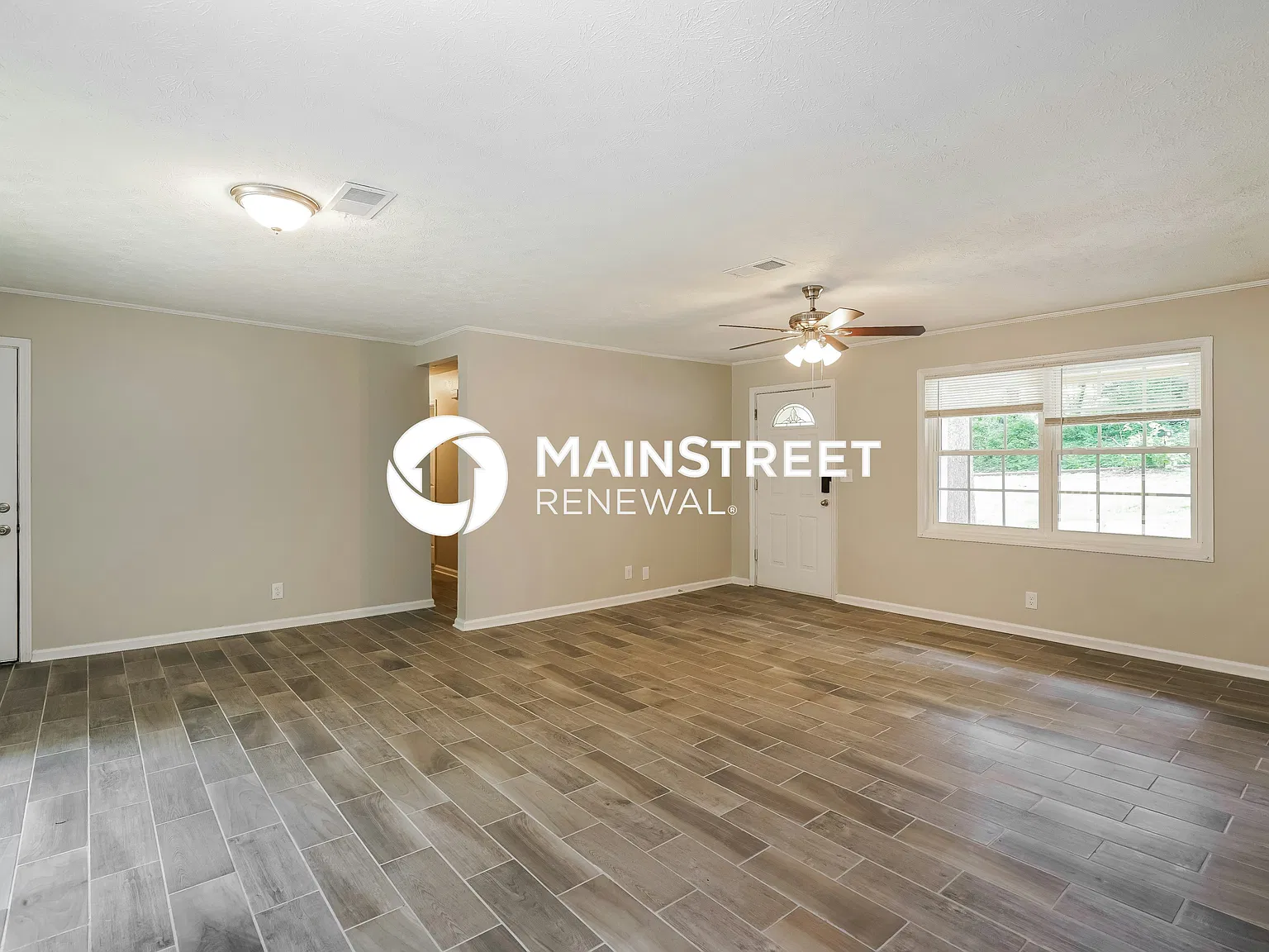 5141 Oakdale Ct — Photo 3