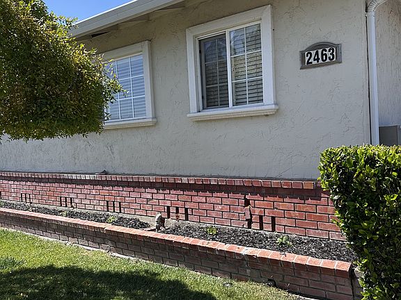 4th image of 2463 Anna Dr #4