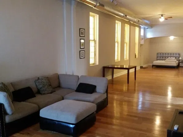 1701 W 21st St APT 1, Chicago, IL 60608