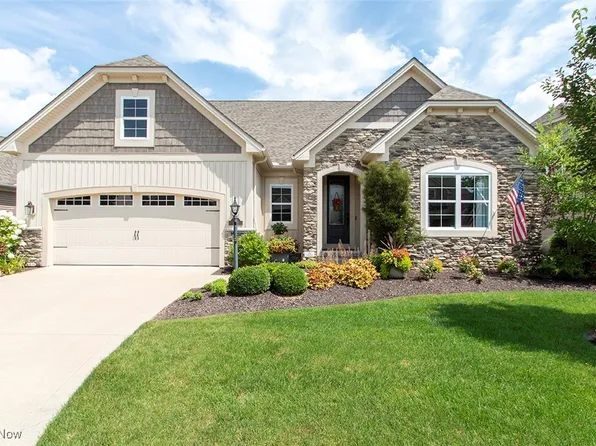 6023 Mint Hill Dr, Medina, OH 44256