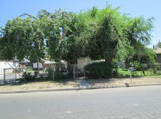 1912 Sunshine Ave, Bakersfield, CA 93307