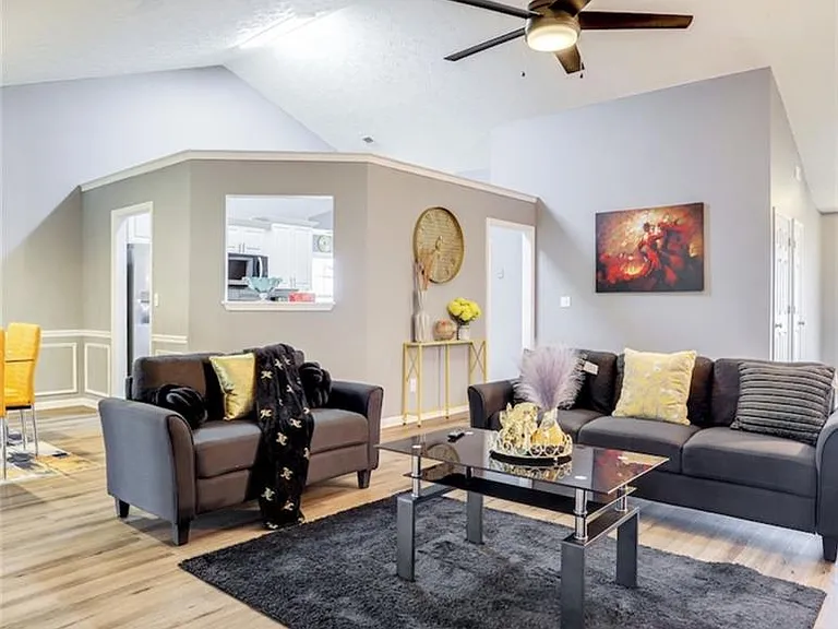 1080 Rafington Dr — Photo 19