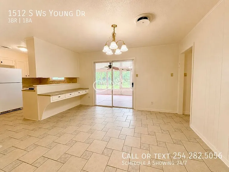 1512 S Ws Young Dr — Photo 3