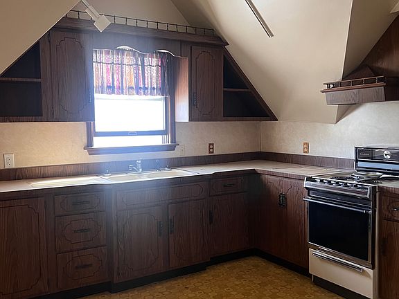 2nd image of 1305 Pittston Ave #3N