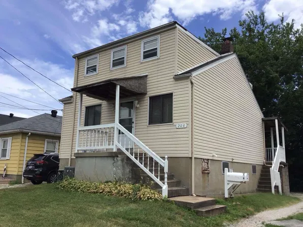 208 Runyon Ave, Saint Louis, MO 63125