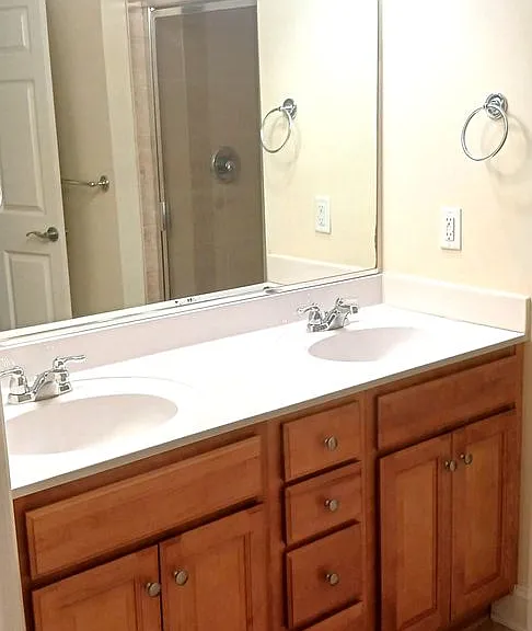 5215 Center St #405 — Photo 17