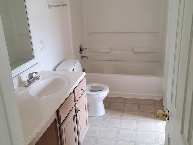 7915 Summerfern Ct — Photo 20