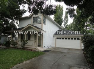 8805 Gravenstein Way, Cotati, CA 94931