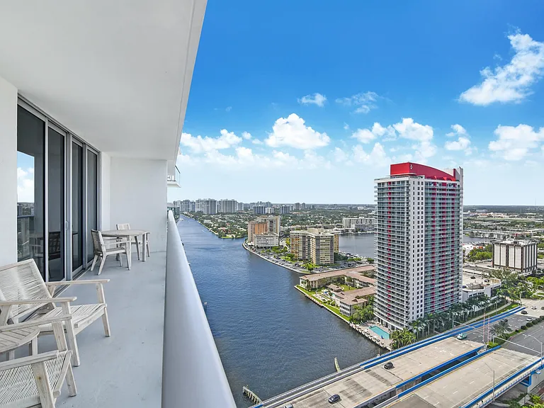 4010 S Ocean Dr #1406-1-1 — Photo 5