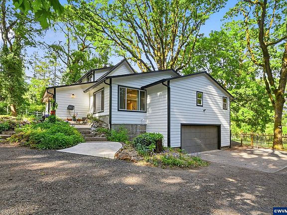3rd image of 6975 NW Mountain View Dr