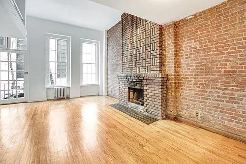 18 W 83rd St #1-A Photo 1