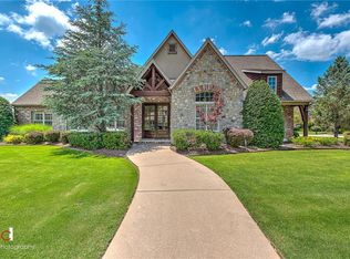 5104 S Osage Creek Rd, Rogers, AR 72758