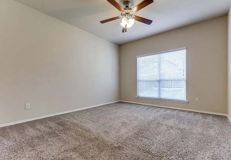 9905 Beaver Dam Ln — Photo 8