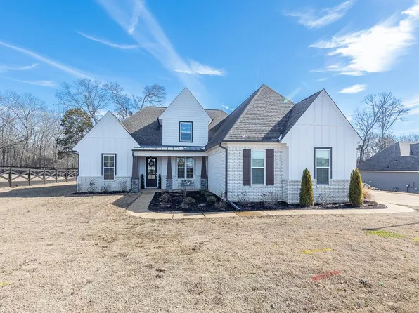 55 Madeline Blvd, Piperton, TN 38017